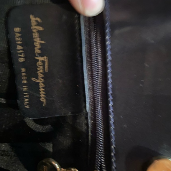 LAST CHANCE DEAL VINTAGE Salvatore, Ferragamo bag Authentic code BA214178 - Picture 5 of 6
